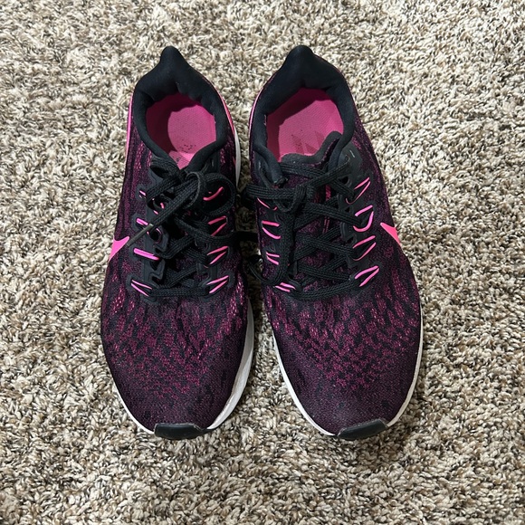 Nike Shoes - Nike Women's Black and Pink Athletic Shoes